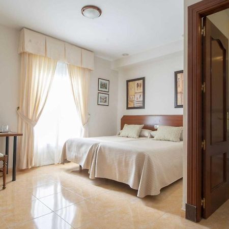 Los Gallos Casabermeja Room photo